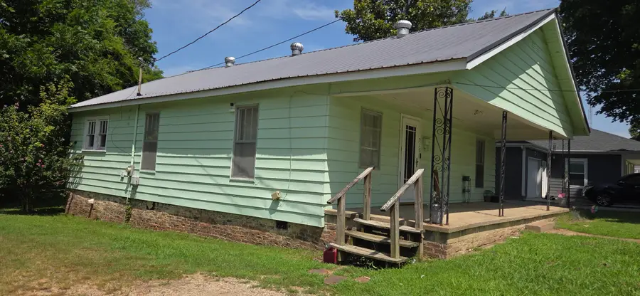 915 S 10th, Mayfield, KY 42066 - #2