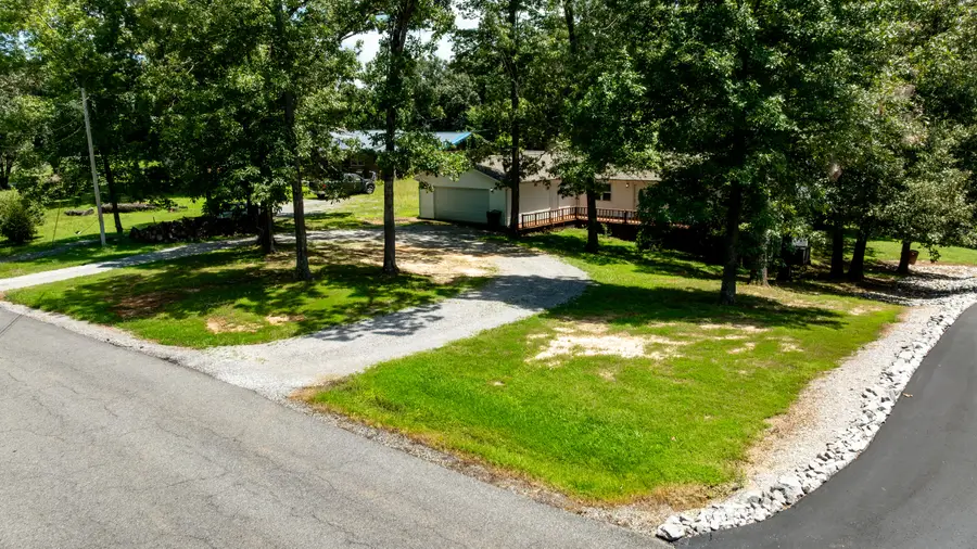 197 Dogwood Trail, Gilbertsville, KY 42044 - #3