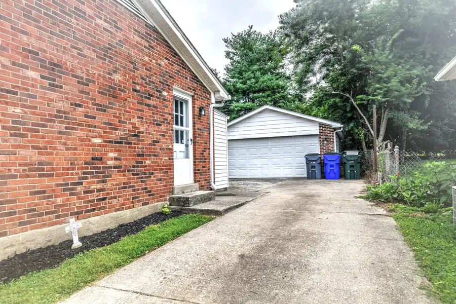 169 Manitoba Lane, Lexington, KY 40515 - #2