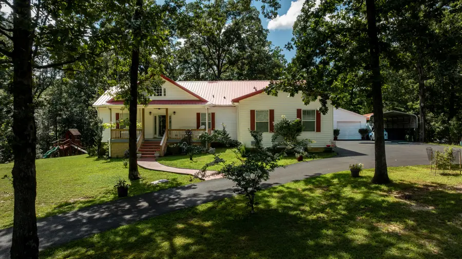 856 Taft Road, Gilbertsville, KY 42044 - #2