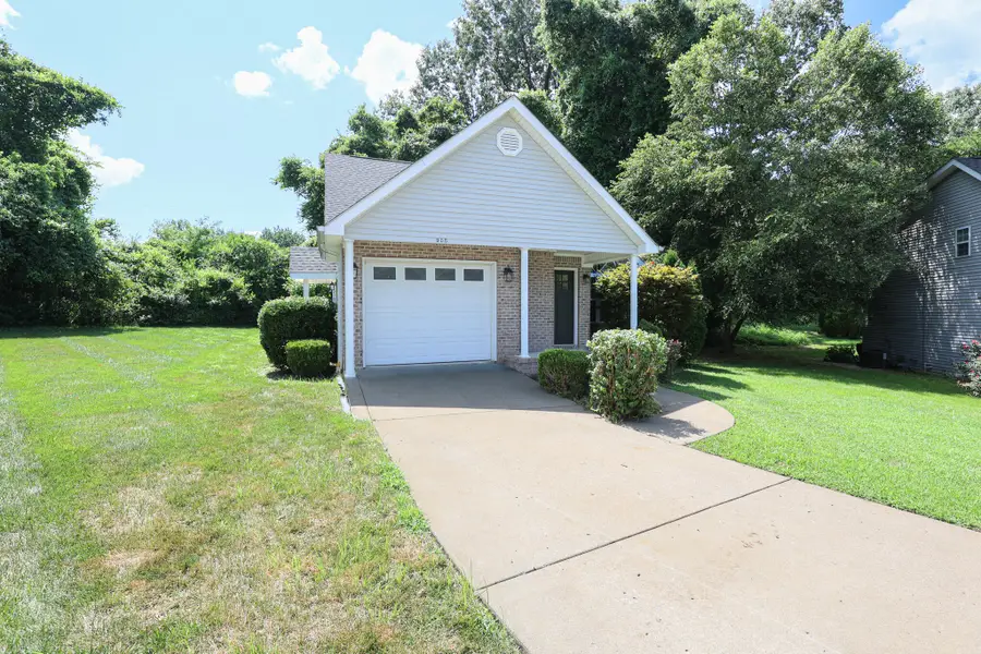 905 Stonebrook Court, Paducah, KY 42003 - #2