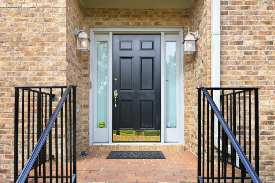 3716 N Park Ridge Lane, Lexington, KY 40509 - #3