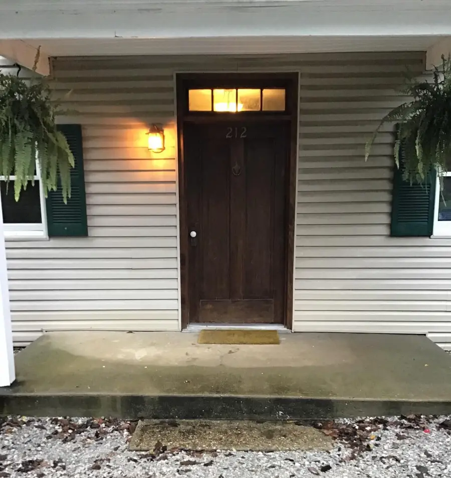 212 W Main Street, Midway, KY 40347 - #2