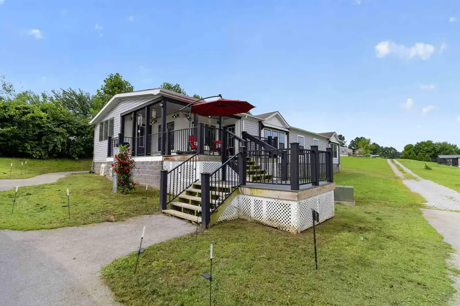 126 Linda Lou Lane, Science Hill, KY 42553 - #2