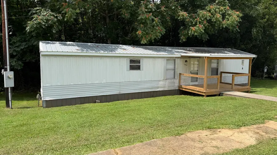 16 E High Street, Monticello, KY 42633 - #3