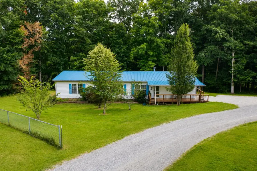 149 Blossom Lane, Nancy, KY 42544 - #2