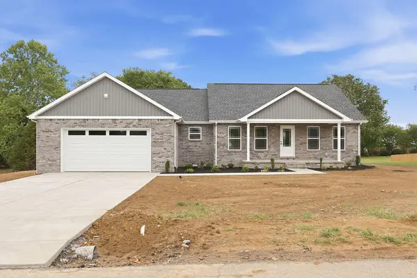 8 Logan Trail, Murray, KY 42071