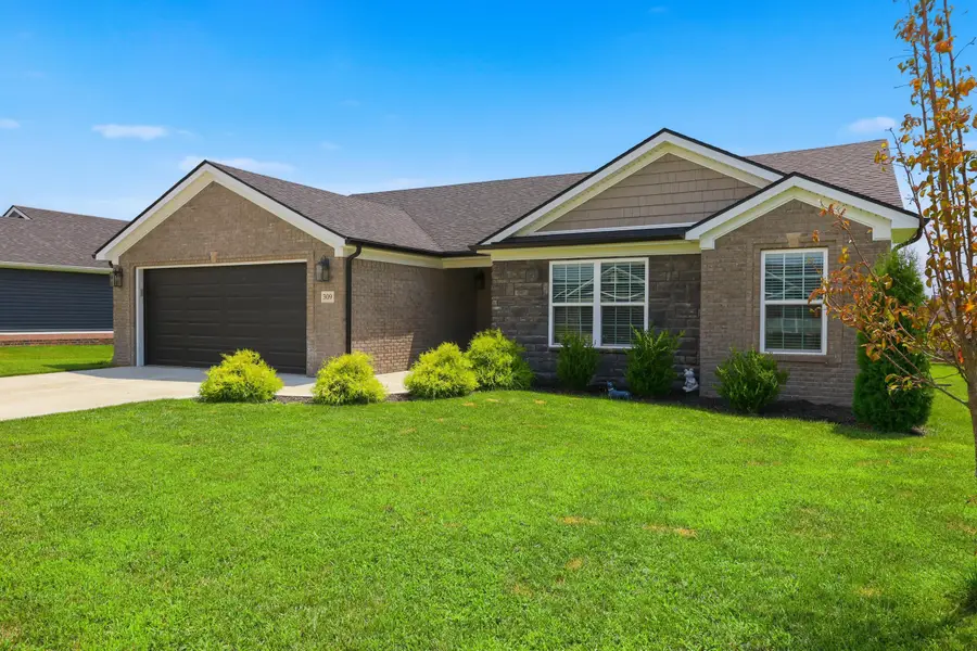 309 Mohegan Trail, Richmond, KY 40475 - #2