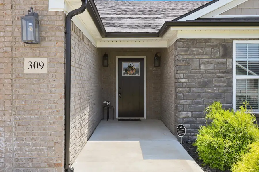 309 Mohegan Trail, Richmond, KY 40475 - #3