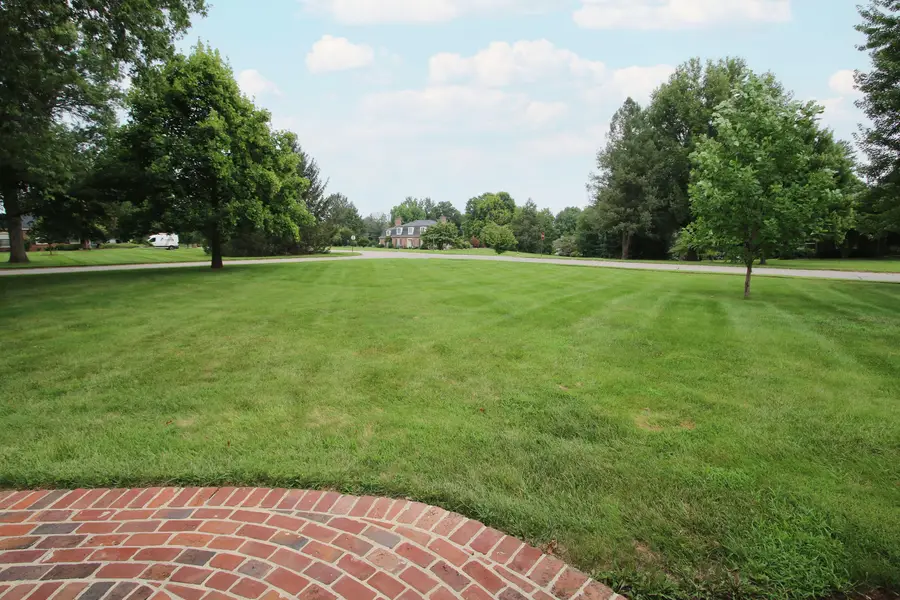 2586 Westmorland Road, Lexington, KY 40510 - #3