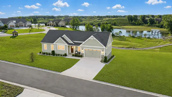 426 Moon Bay Drive, Kuttawa, KY 42055