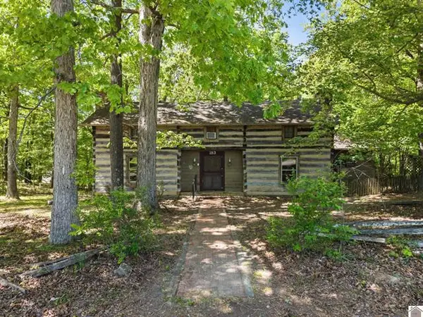 183 Fowler Road, Kuttawa, KY 42055
