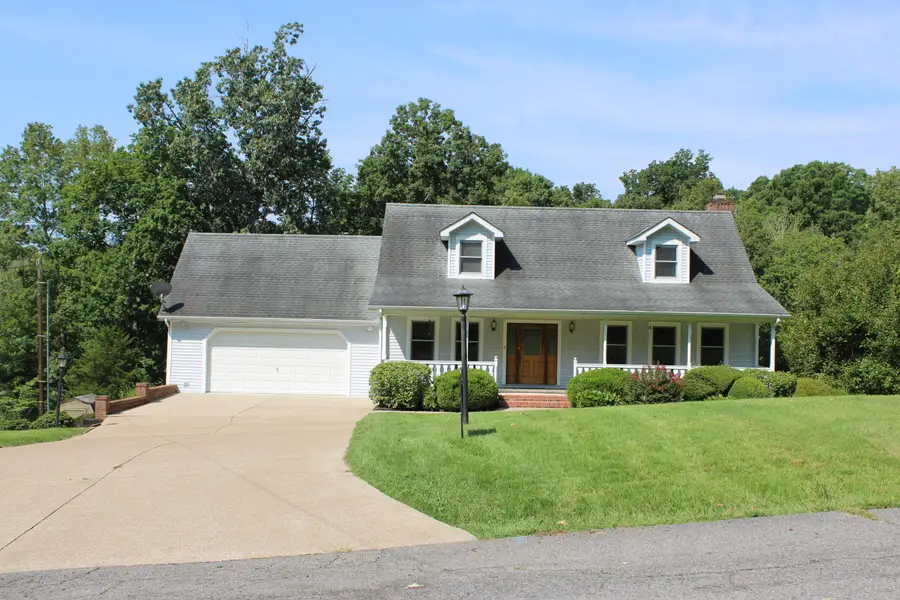 615 W Dogwood Drive, Kuttawa, KY 42055 - #3