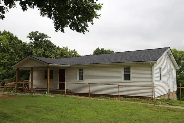 295 Saint Johns Road, Frankfort, KY 40601