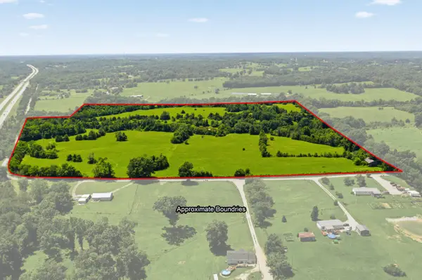 935 Paxton Road, Salvisa, KY 40372