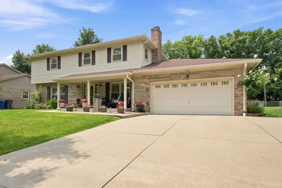 3321 Carriage Lane, Lexington, KY 40517 - #3