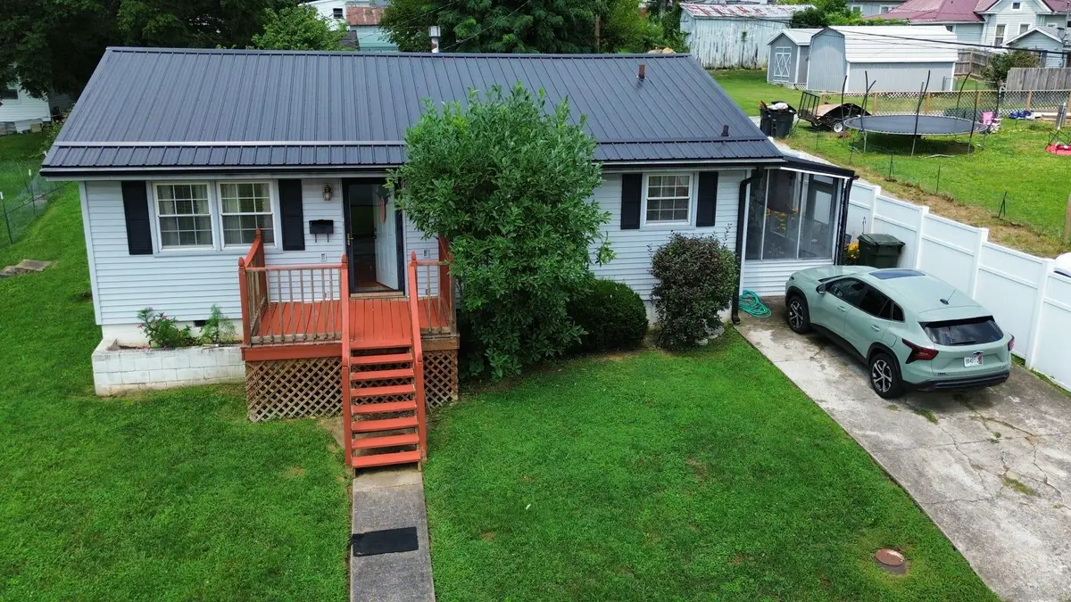 208 Tureman Avenue, Carlisle, KY 40311 - #1