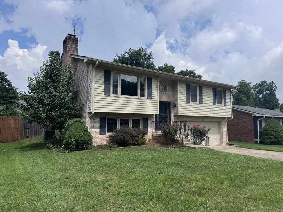 3981 Weber Way, Lexington, KY 40514 - #3