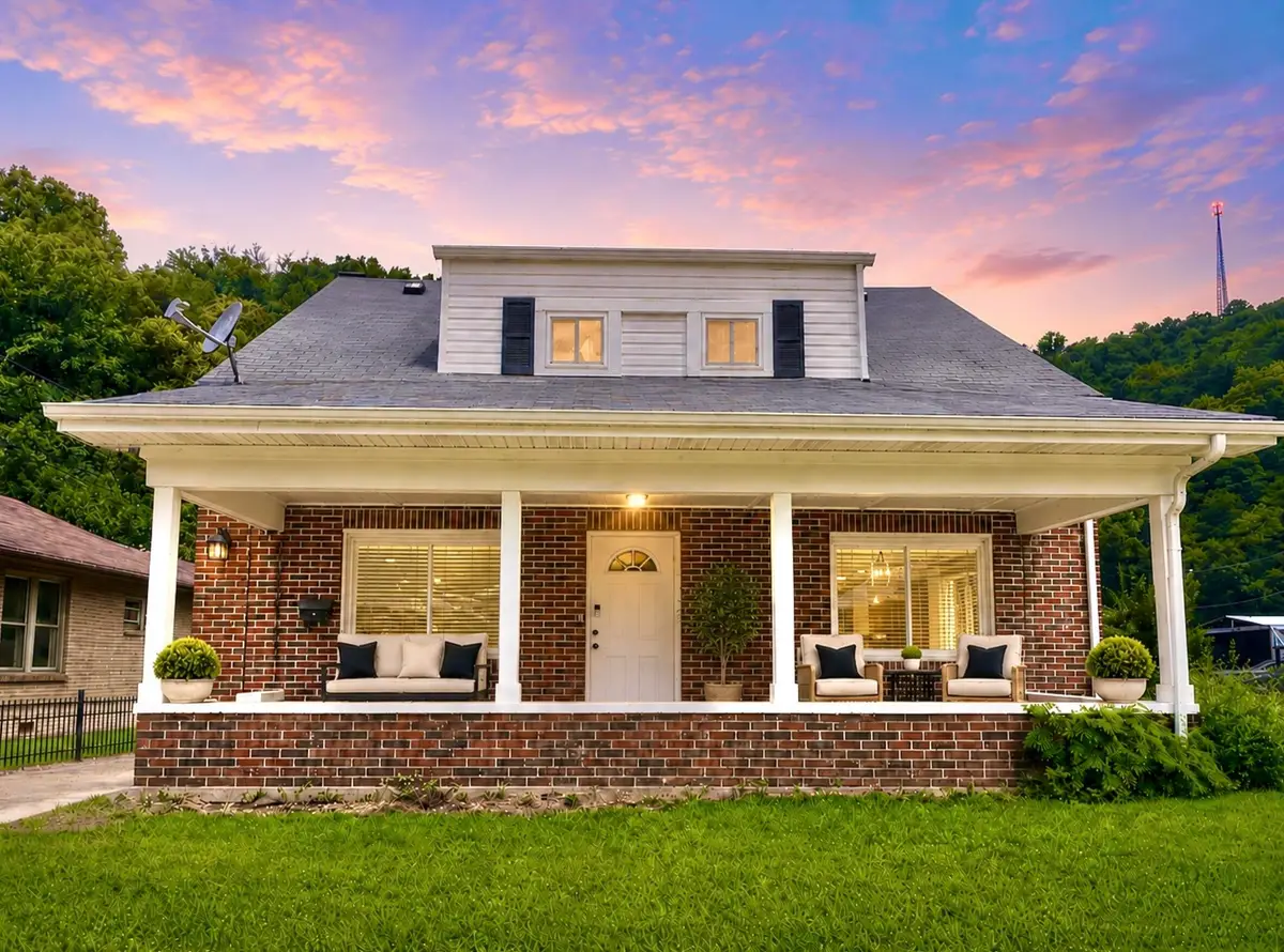 57 Cornelia Avenue, Whitesburg, KY 41858 - #1