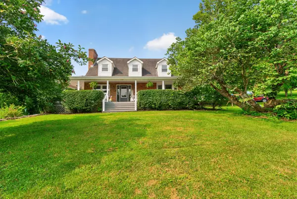 919 Elkin Station Road, Winchester, KY 40391