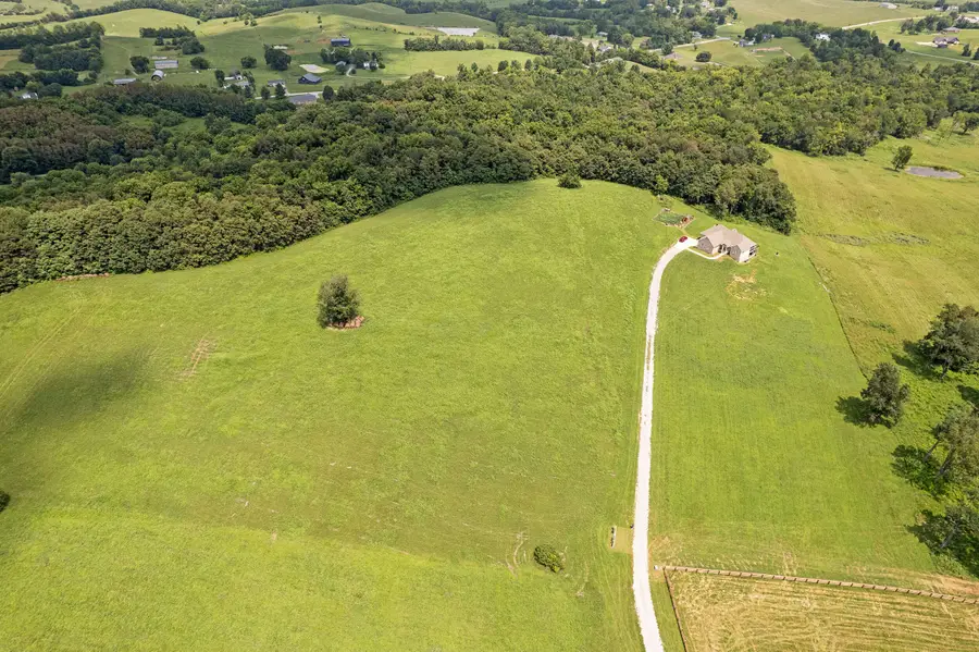 6219 Alum Springs Rd Road, Danville, KY 40422 - #2