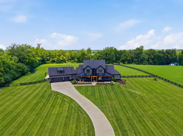 5039 Combs Ferry Road, Winchester, KY 40391