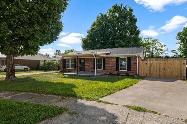 1299 Dorchester Drive, Georgetown, KY 40324