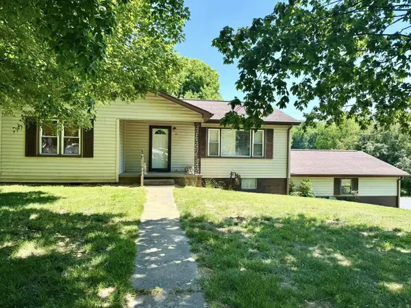 82 Hopewell Road, Kuttawa, KY 42055