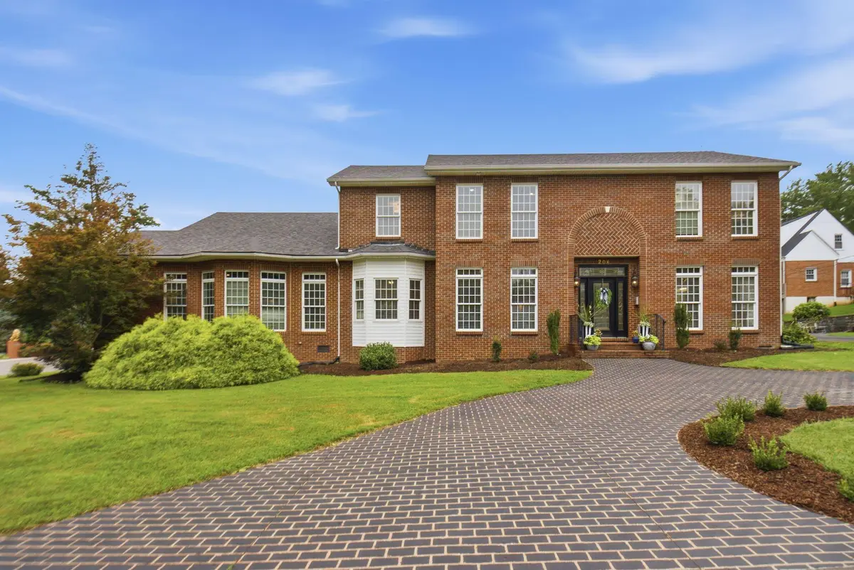 204 Valley Vista Drive, Frankfort, KY 40601 - #1