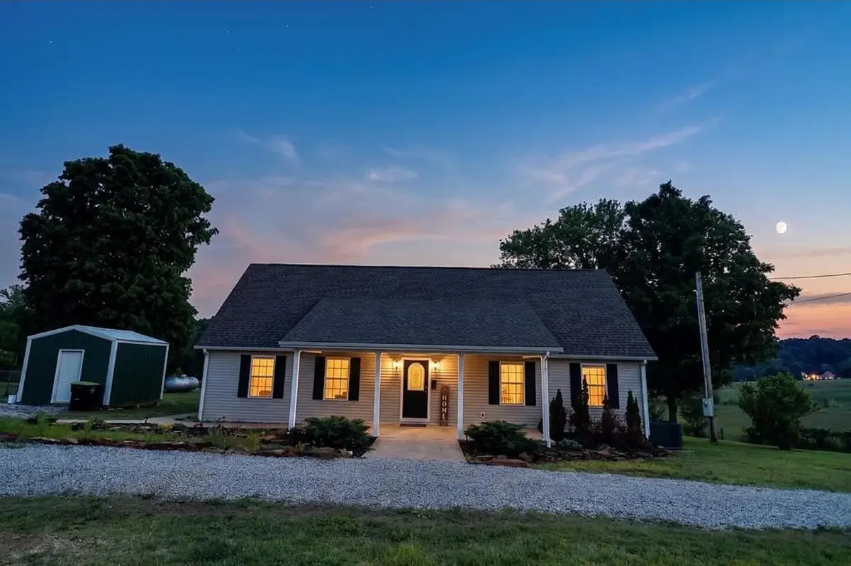 3755 Madisonville Road, Hopkinsville, KY 42240 - #1