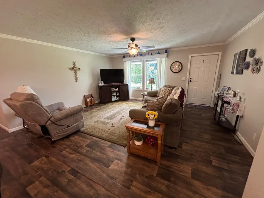 65 Buckshot Drive, Russell Springs, KY 42642 - #3