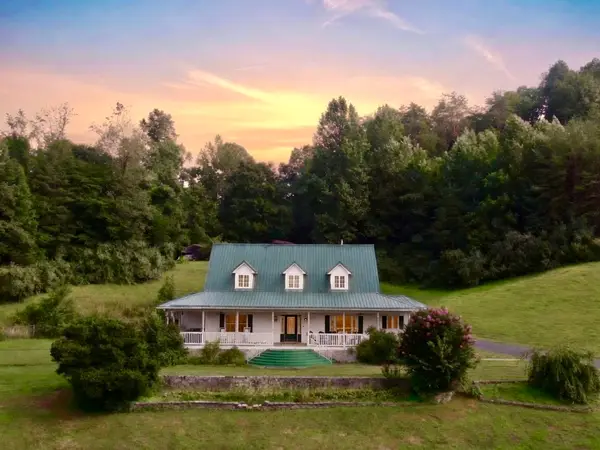 4213 State Highway 1344, Calvin, KY 40813