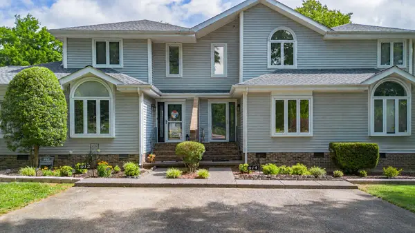 914 Stonebrook Drive, Paducah, KY 42003