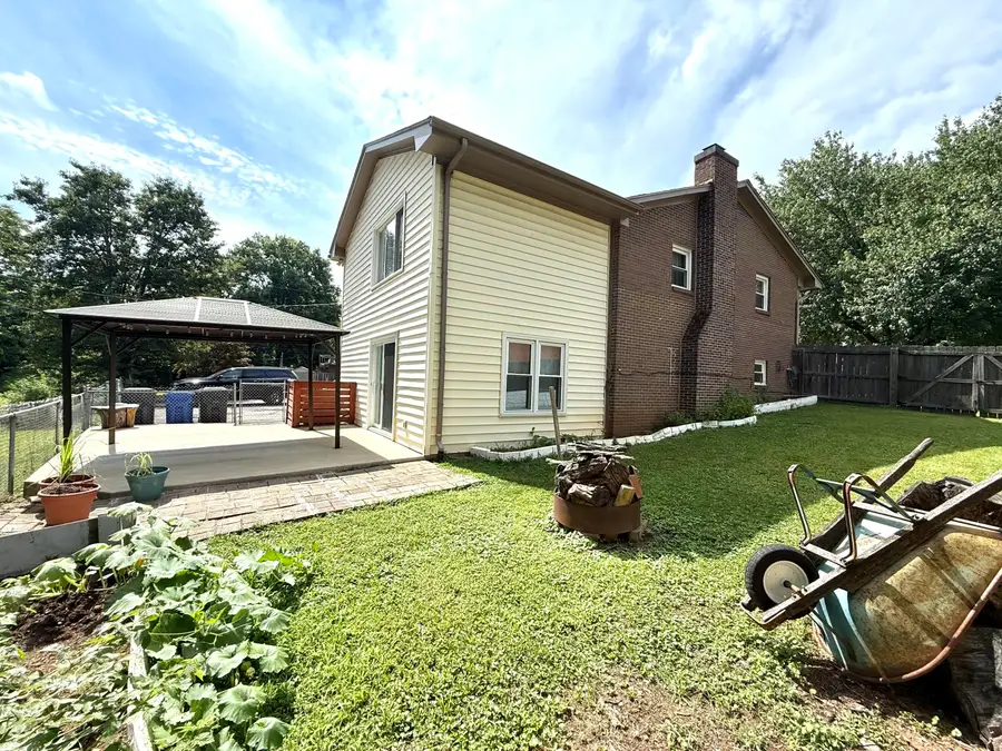 450 Osprey Circle, Lexington, KY 40503 - #3