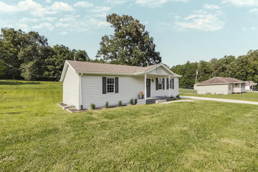 48 Windy Cove Lane, Stanton, KY 40380 - #2