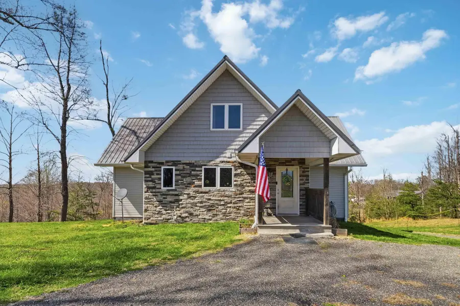 3128 Kentucky 3277, Nancy, KY 42544 - #3