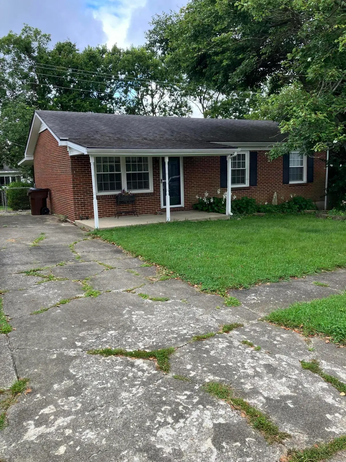 119 Rolling Acres Drive, Nicholasville, KY 40356 - #1