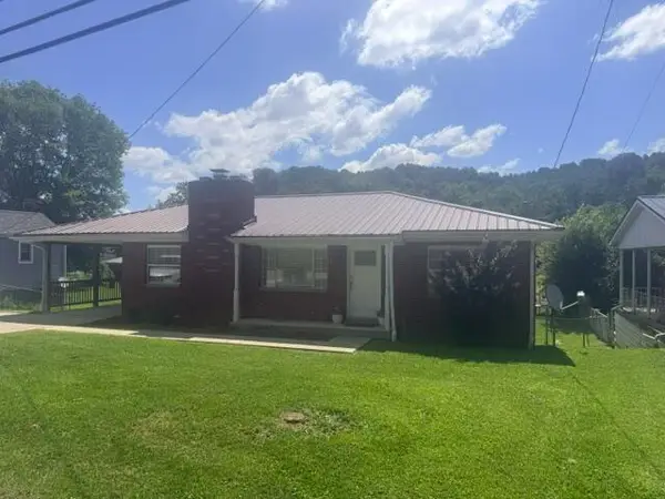 3038 Kentucky 5, Ashland, KY 41102
