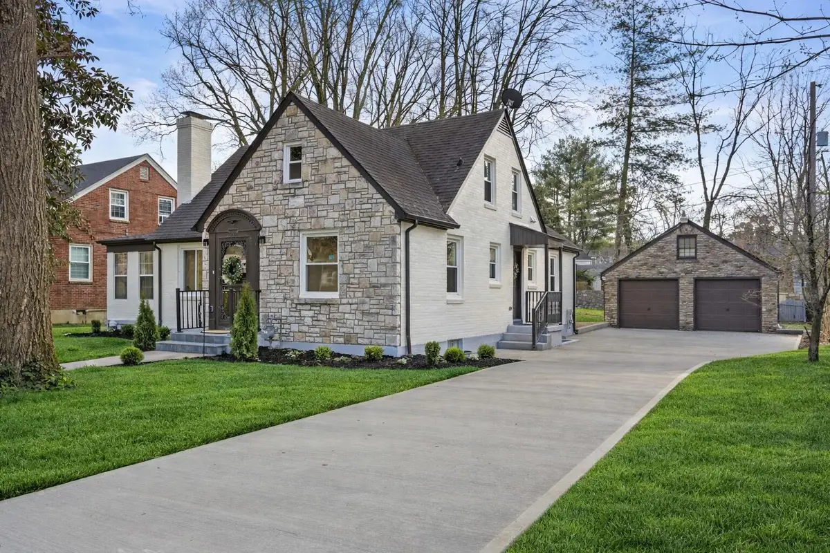 202 Paul Sawyier Drive, Frankfort, KY 40601 - #1