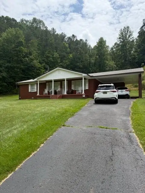 4589 Abbott Creek Road, Prestonsburg, KY 41653