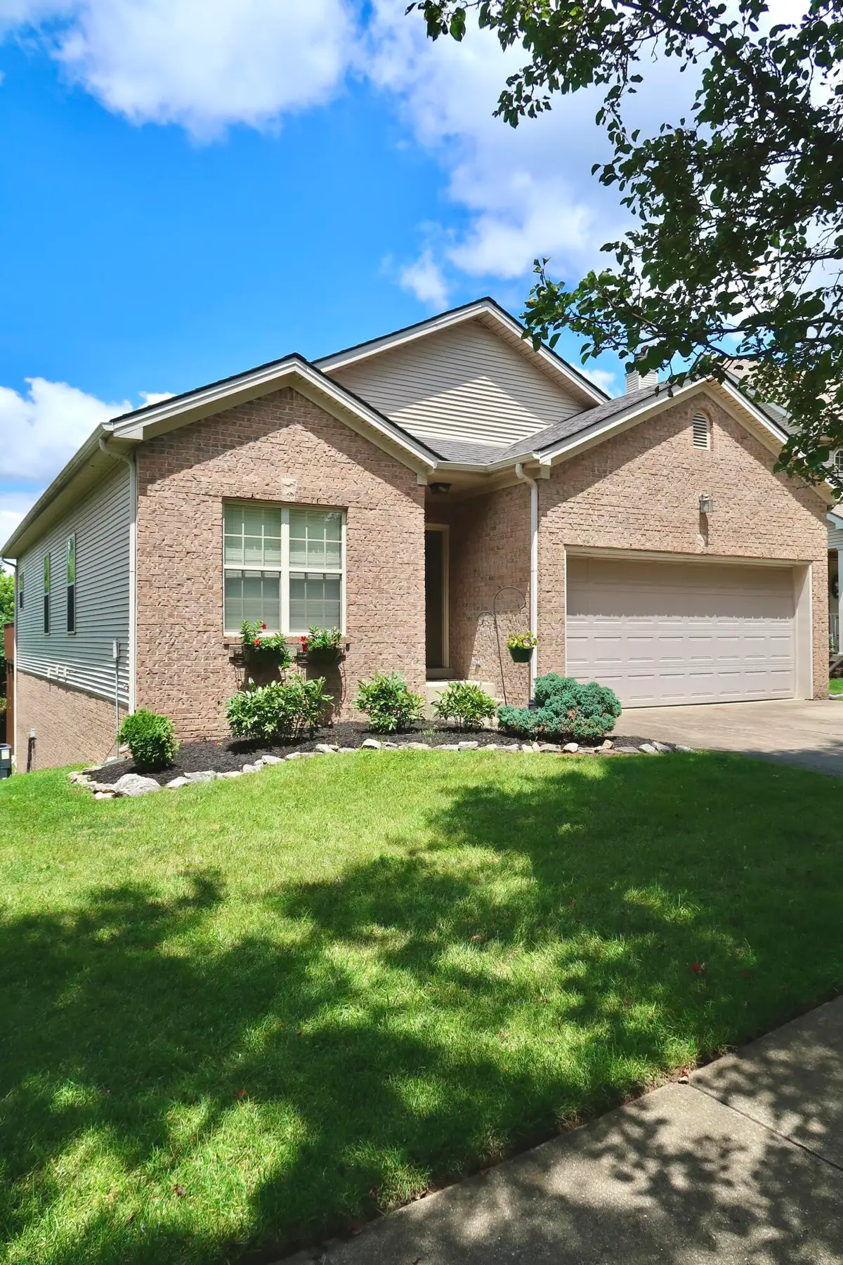 881 Lauderdale Drive, Lexington, KY 40515 - #1