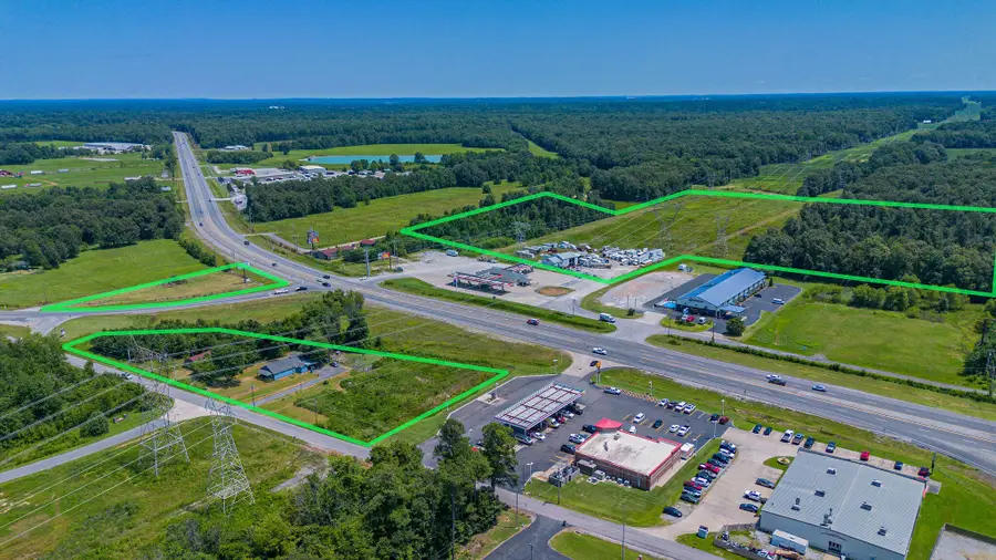 2900 John L Puryear Drive, Paducah, KY 42003 - #3