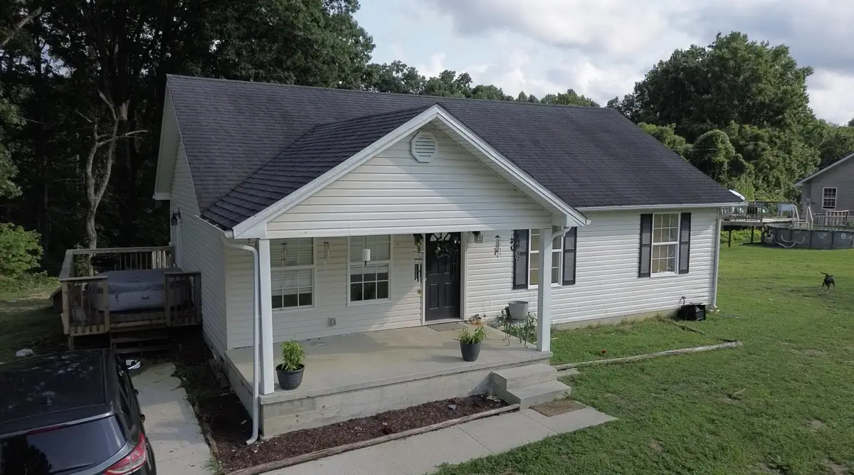 2001 Stacy Lane Road, Irvine, KY 40336 - #1