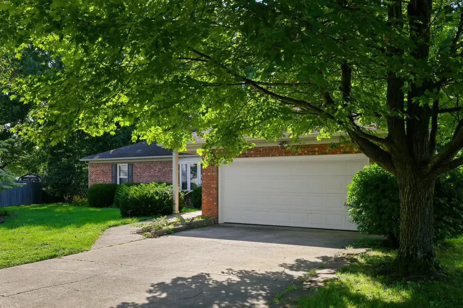 2212 Acorn Court, Lexington, KY 40516 - #2