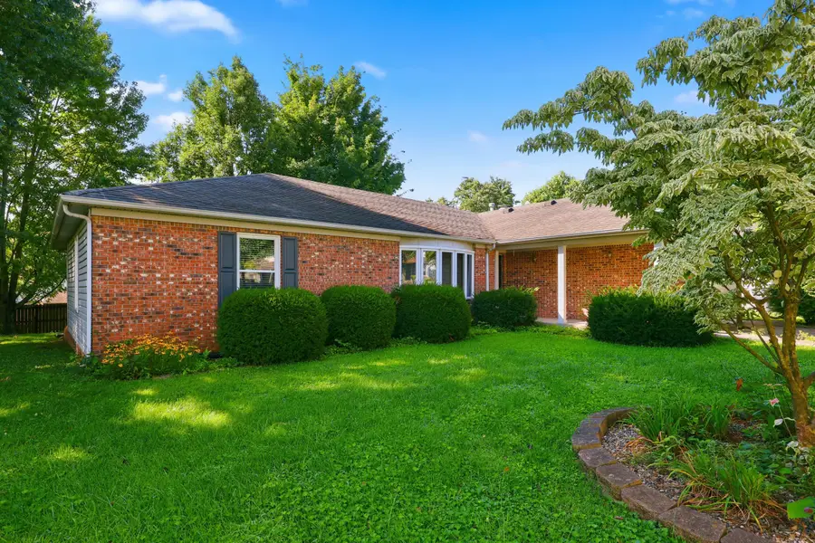 2212 Acorn Court, Lexington, KY 40516 - #3