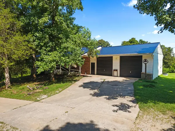 5750 Princeton Olney Road, Princeton, KY 42445