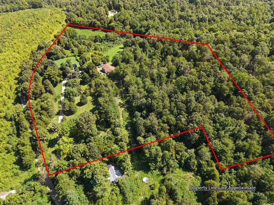 5750 Princeton Olney Road, Princeton, KY 42445 - #3