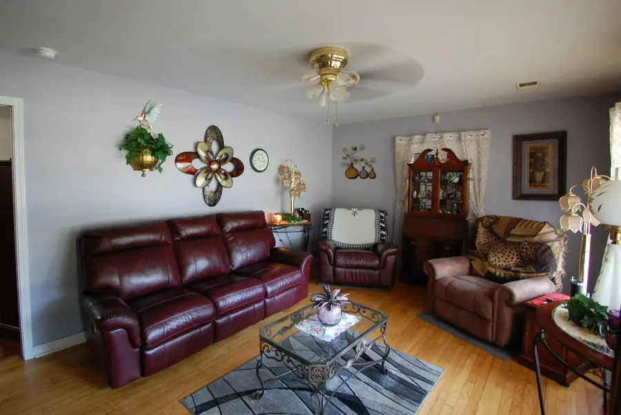 5825 Oaks Road, Paducah, KY 42003 - #2