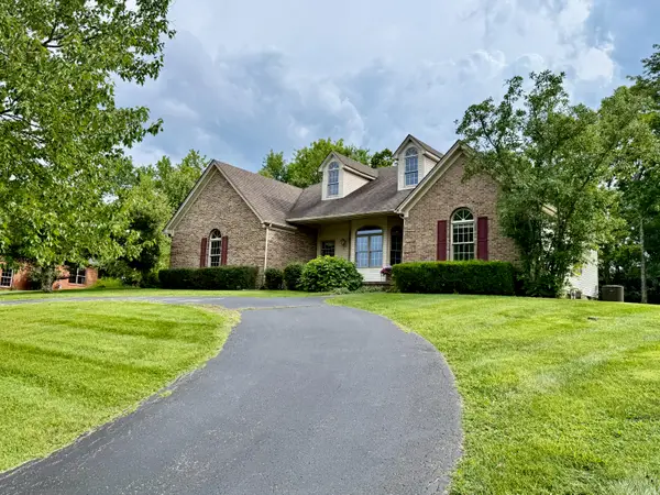 243 Crown Point Drive, Frankfort, KY 40601
