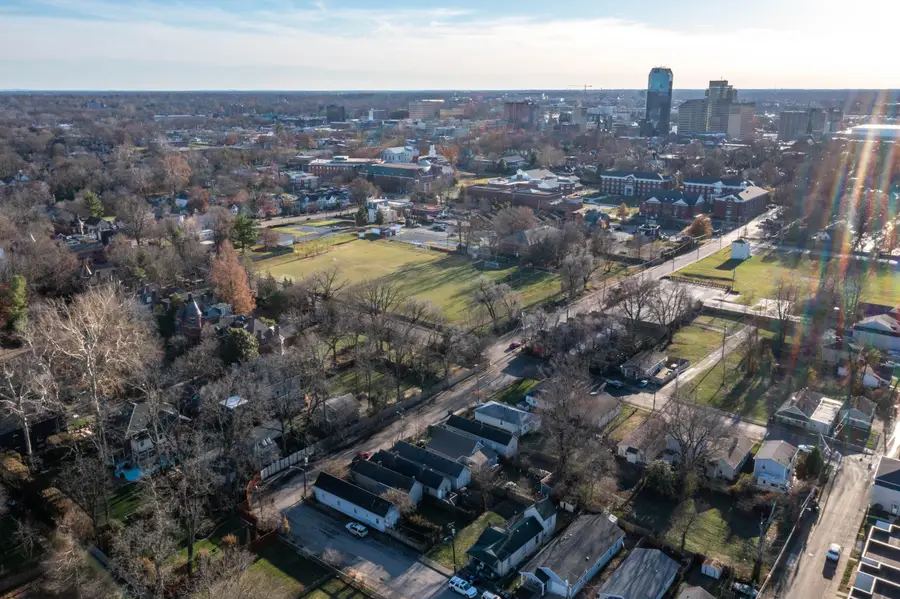 512 Willy Street, Lexington, KY 40508 - #3